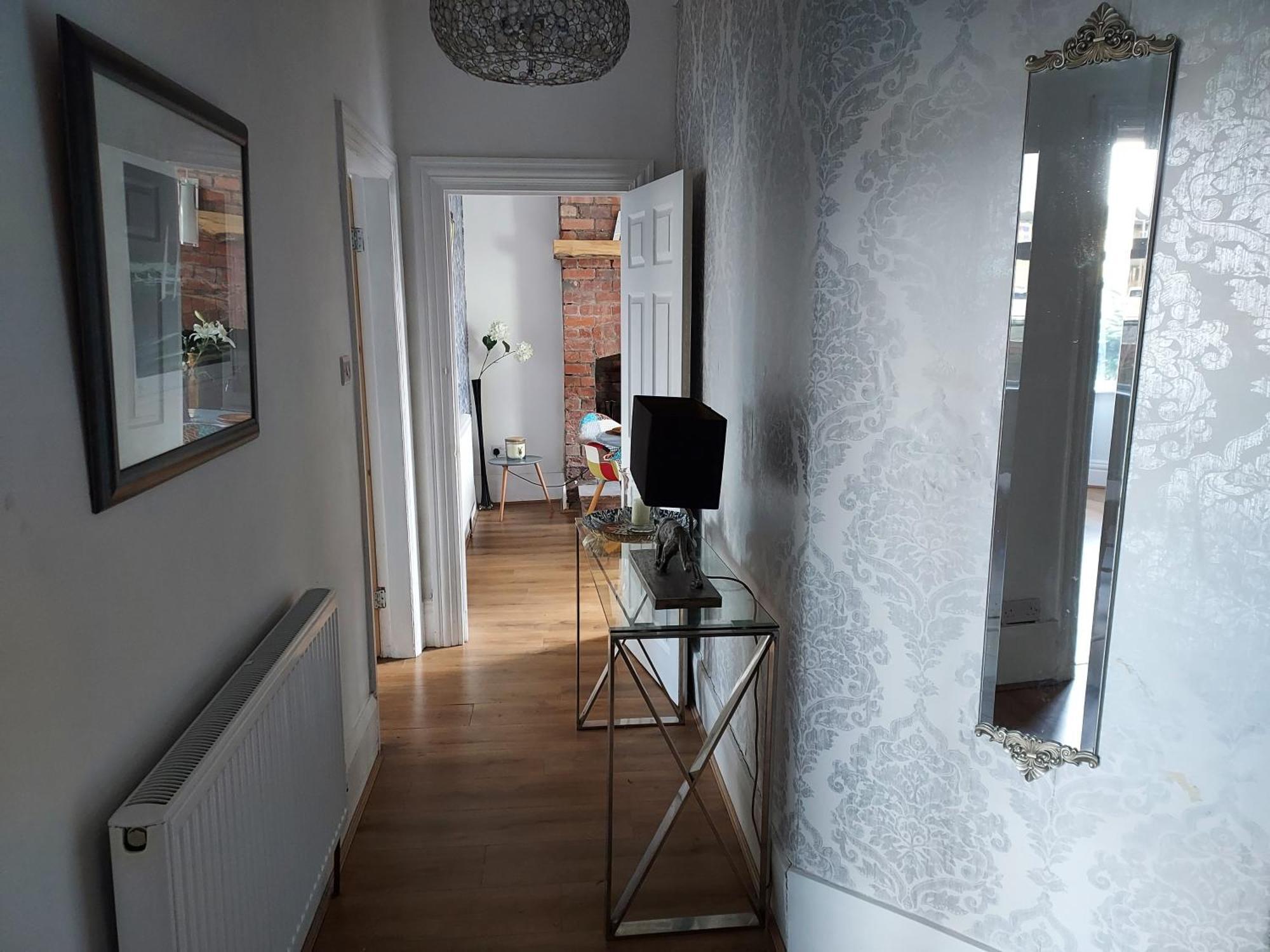 2 Bed Apartment 5Min From Sea In Bare Morecombe Моркамб Екстериор снимка